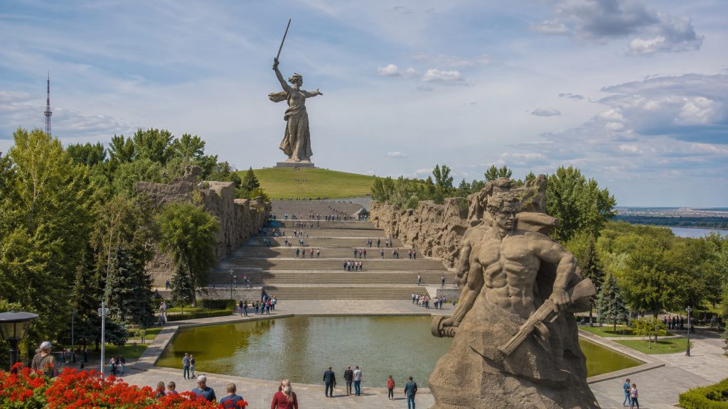 Первый день Мамаев курган, музей панорама и Волга